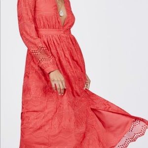 Olivia Culpo GORGEOUS dress!